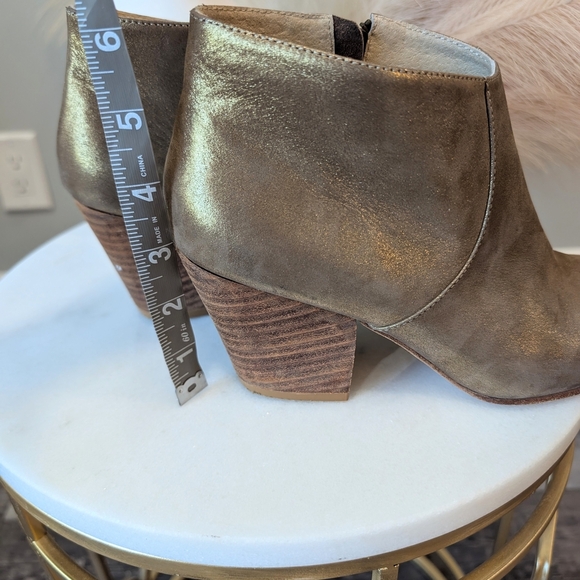 FORTRESS OF INCA Gold Ankle Booties Sleek Modern Design - Picture 7 of 8